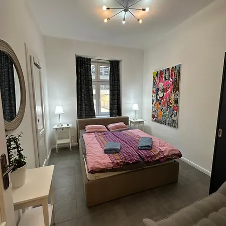 דירה Karlin Oasis 2-bedroom *