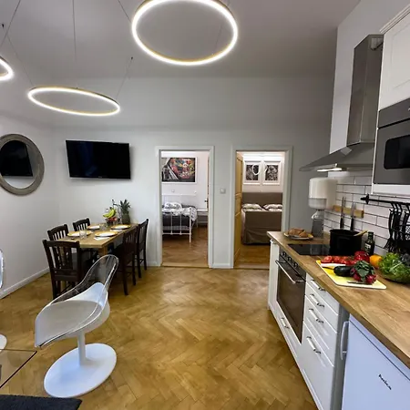 Karlin Oasis 2-bedroom פראג