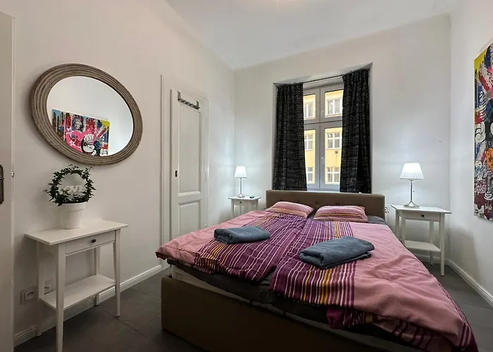 Karlin Oasis 2-bedroom Apartmán *
